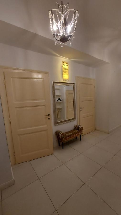 Beautiful Appartment In The Old Town Of Bratislava Esterno foto